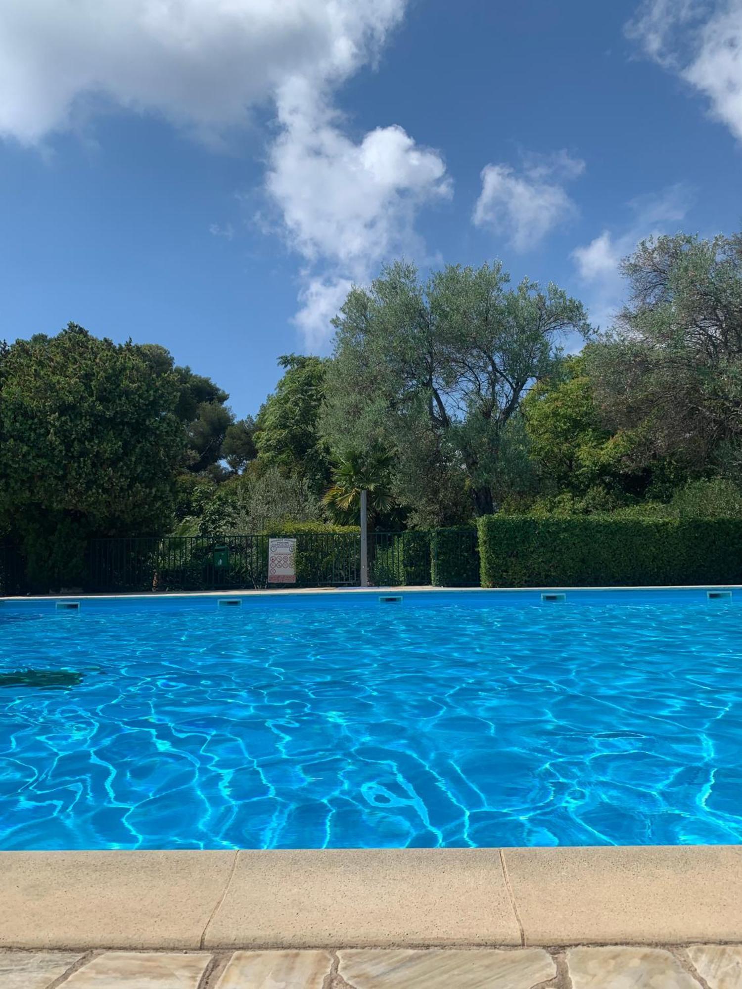 French Riviera Apartment With Swimming Pool And Free Parking Near Monaco Roquebrune-Cap-Martin Exteriör bild