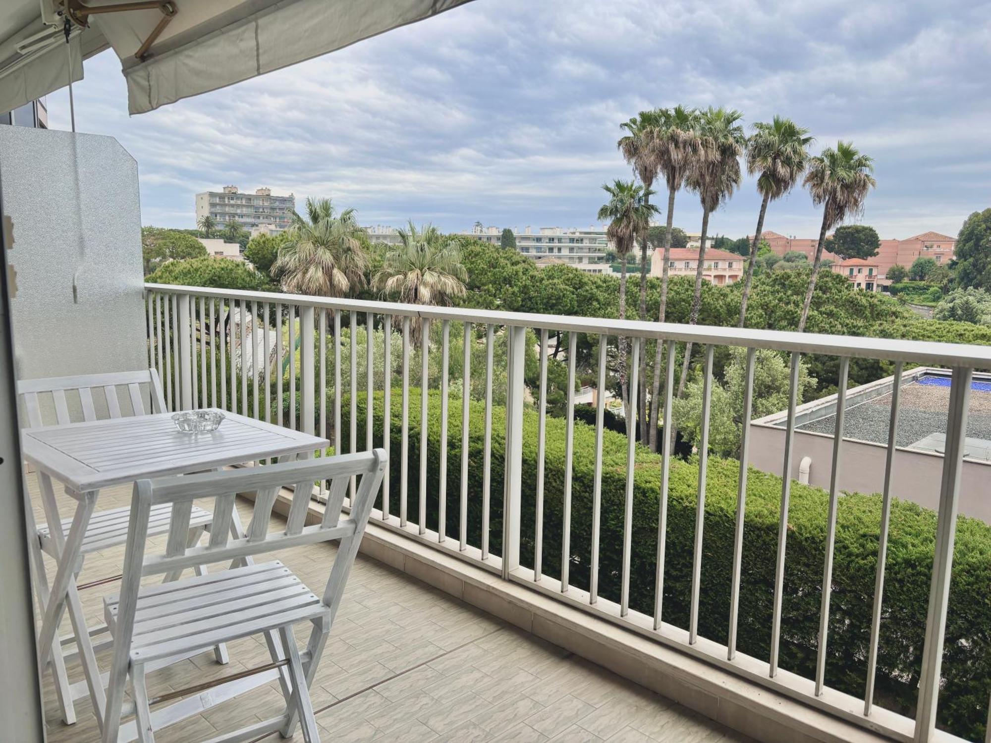 French Riviera Apartment With Swimming Pool And Free Parking Near Monaco Roquebrune-Cap-Martin Exteriör bild
